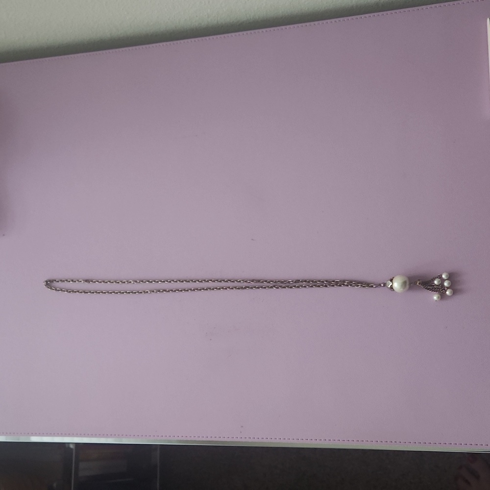 Vintage silver pearl necklace (copy)